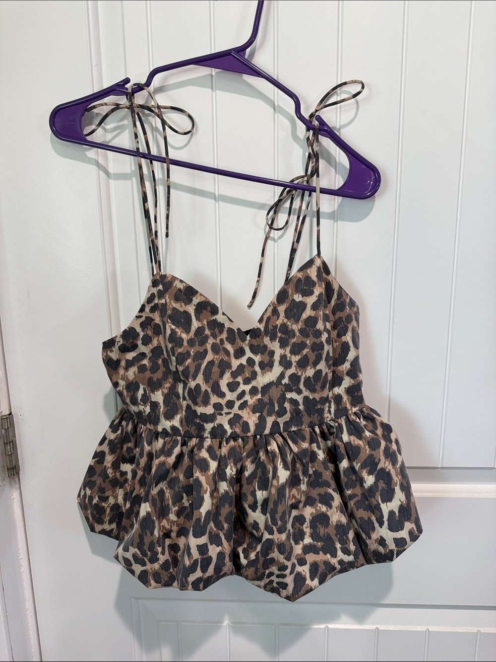 Leopard tied puffer tank